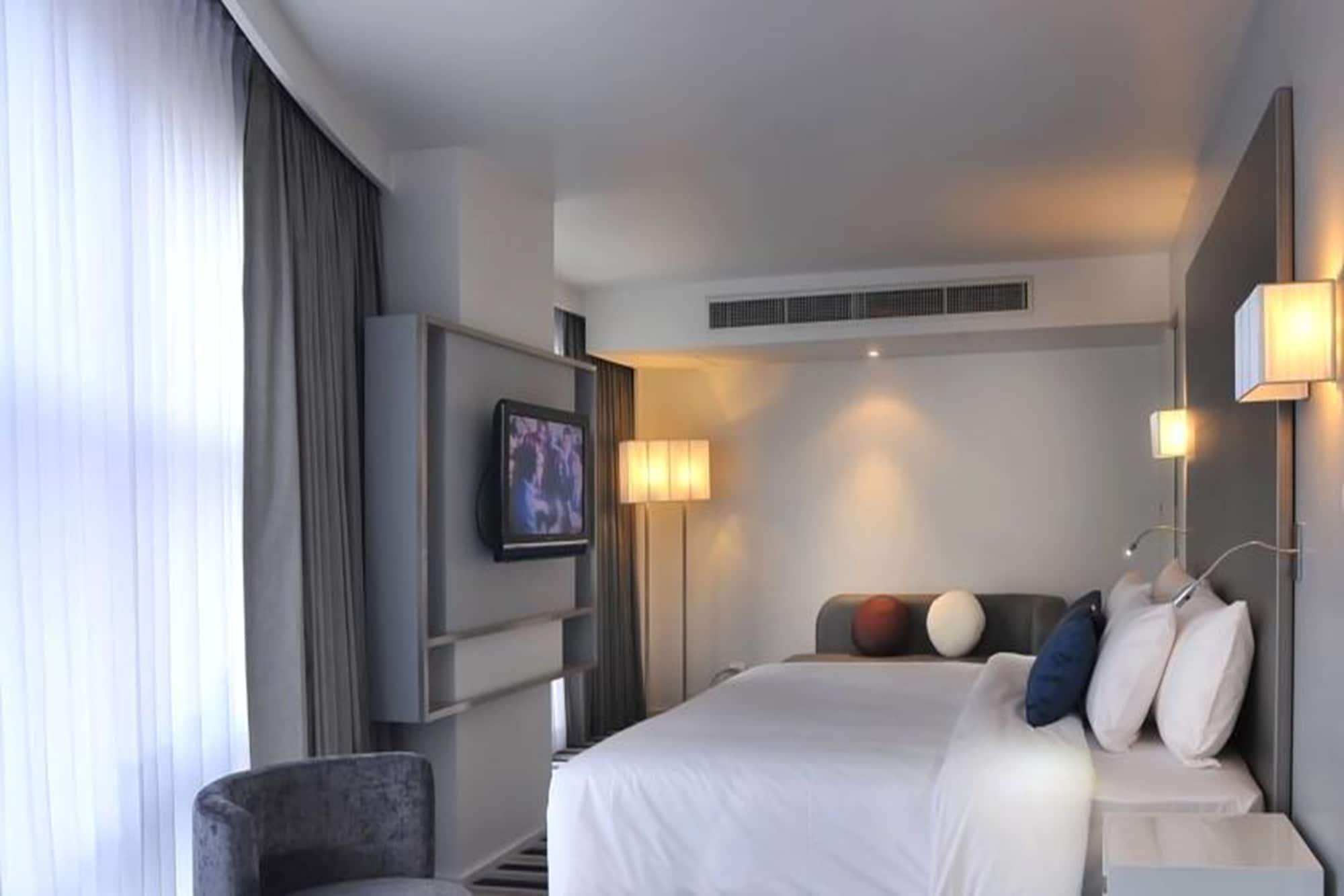 Best Western Sukhumvit 20 Бангкок Экстерьер фото
