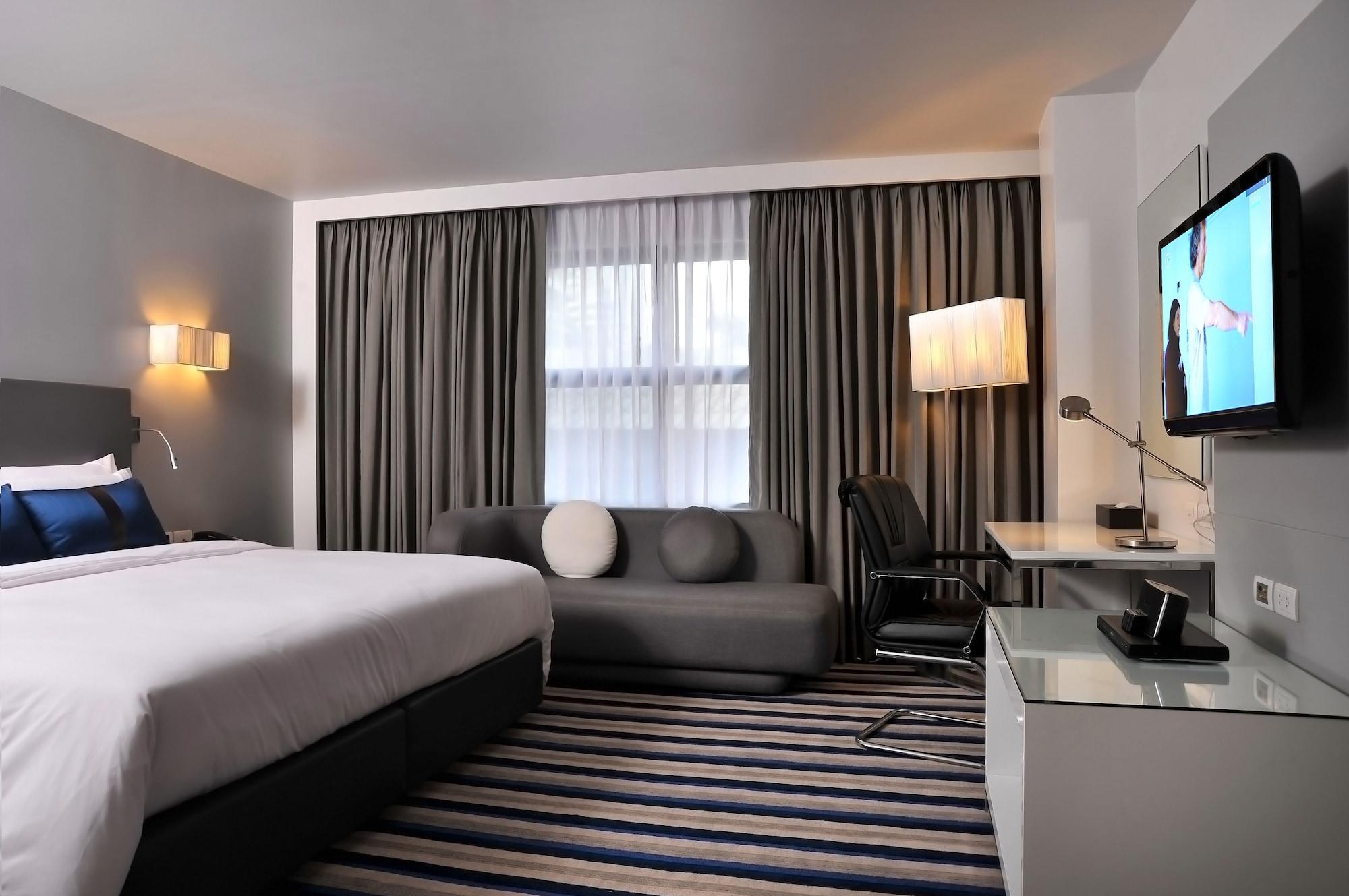 Best Western Sukhumvit 20 Бангкок Экстерьер фото