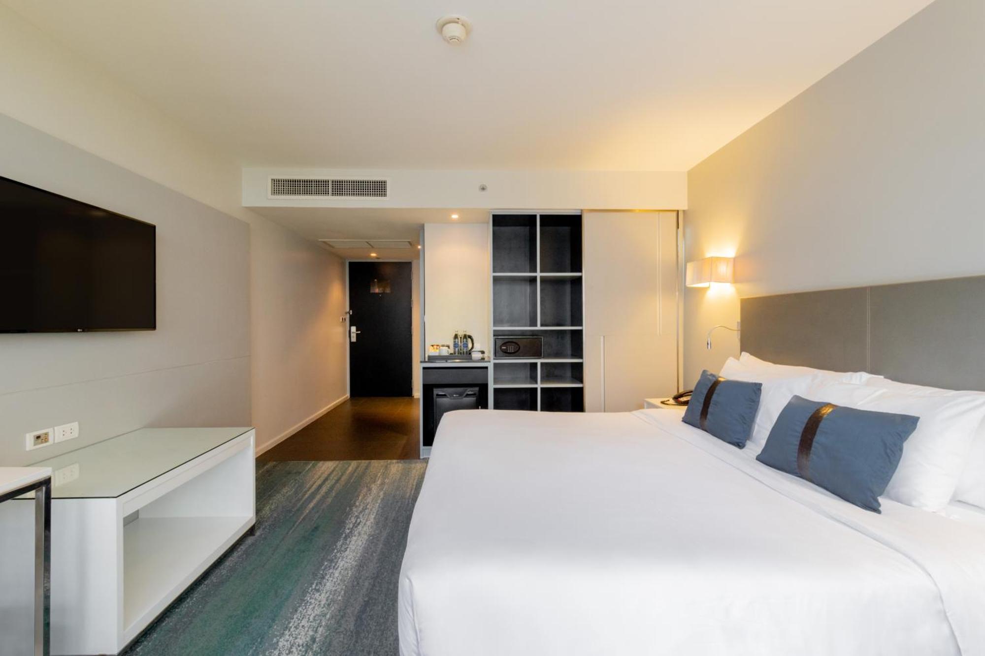 Best Western Sukhumvit 20 Бангкок Экстерьер фото