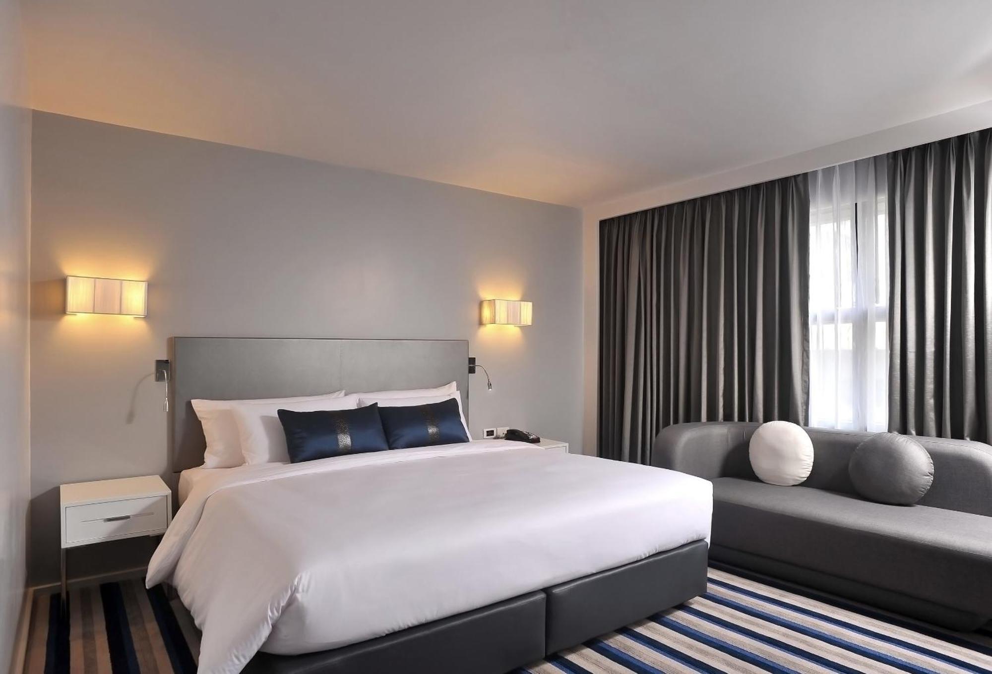 Best Western Sukhumvit 20 Бангкок Экстерьер фото