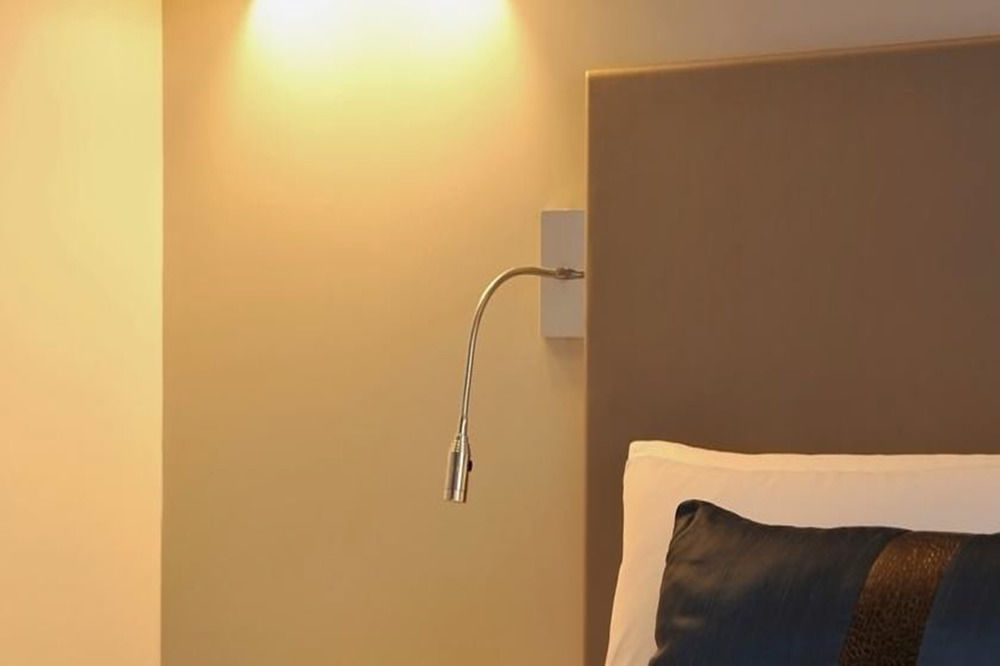 Best Western Sukhumvit 20 Бангкок Экстерьер фото