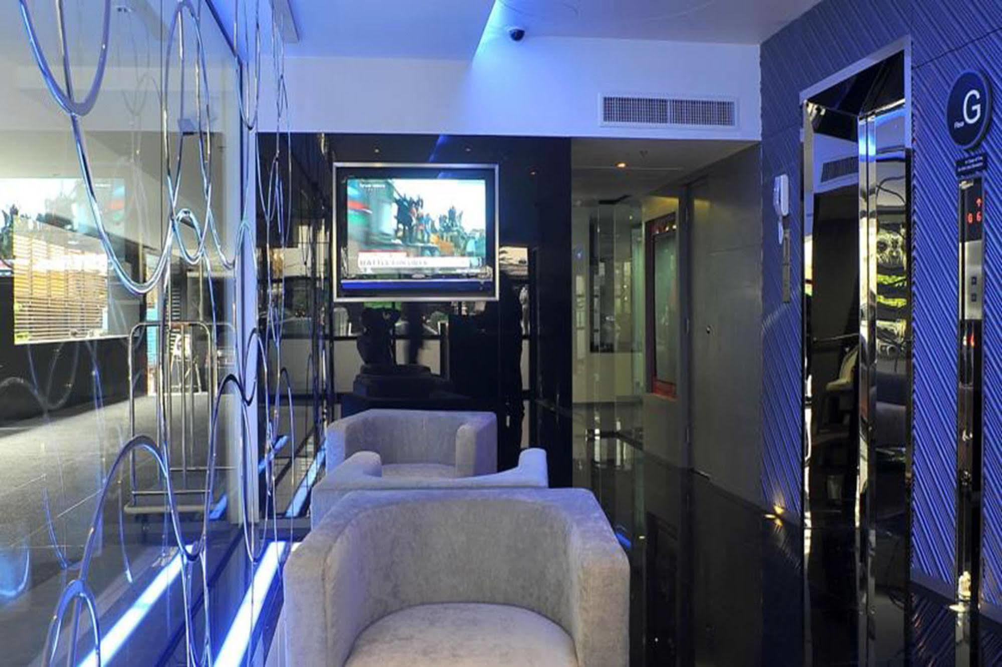 Best Western Sukhumvit 20 Бангкок Экстерьер фото
