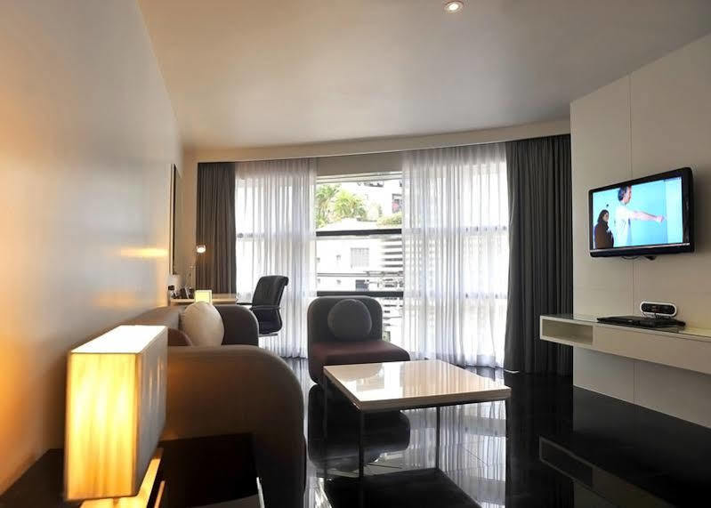 Best Western Sukhumvit 20 Бангкок Экстерьер фото